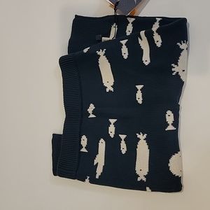 Red Caribou pants parrotfish navy cream  sweater pants 6-9 months nwt